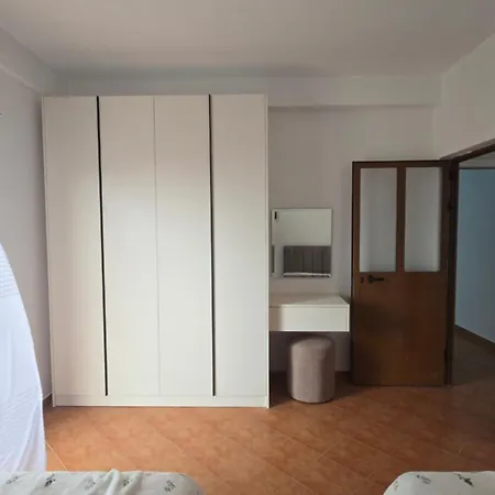 Tirana Apartment Διαμέρισμα *