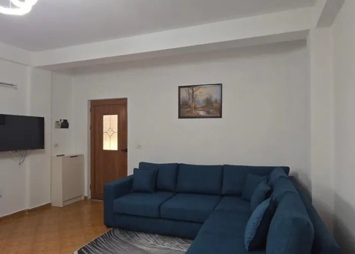 公寓 Tirana Apartment *